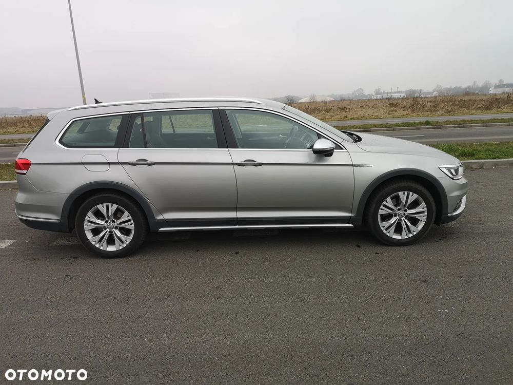 Volkswagen Passat - 6