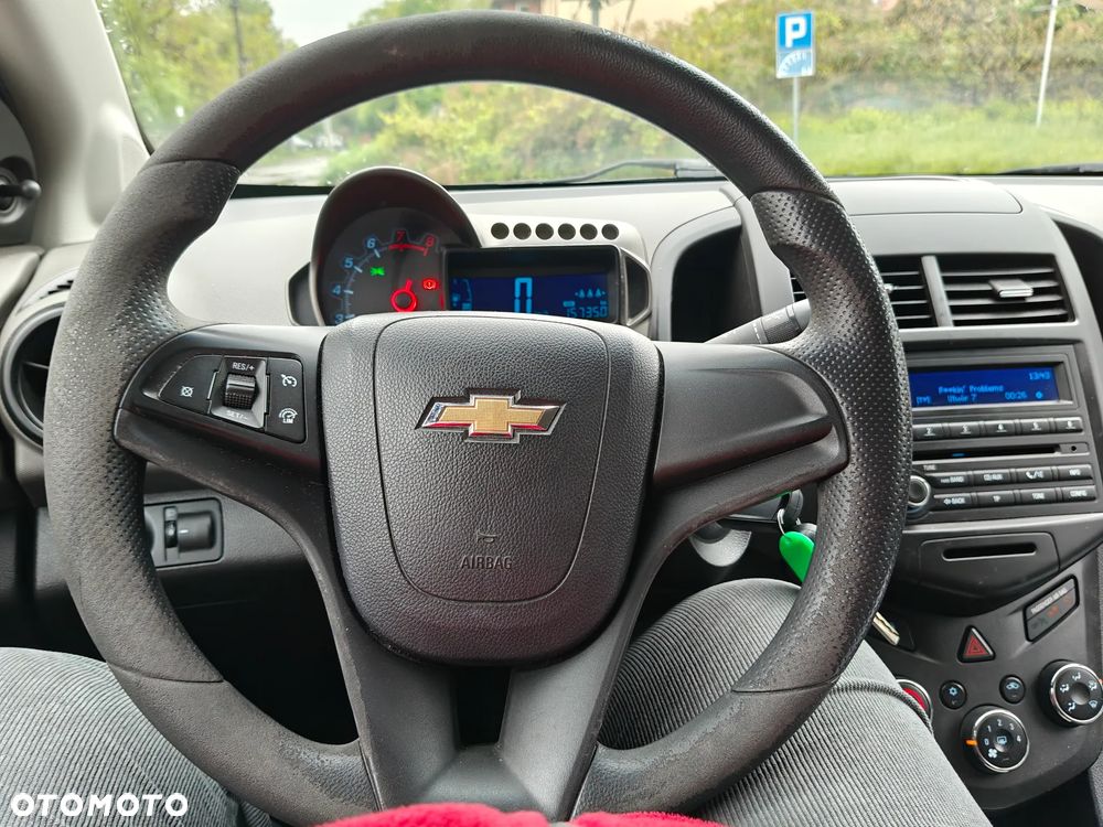 Chevrolet Aveo - 21