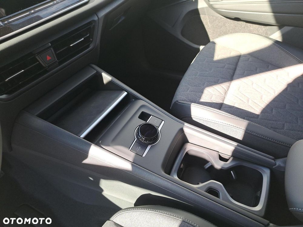 Volkswagen Tiguan - 15