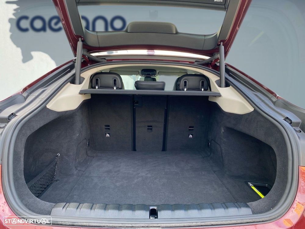 BMW i4 eDrive40 — fotografia 16