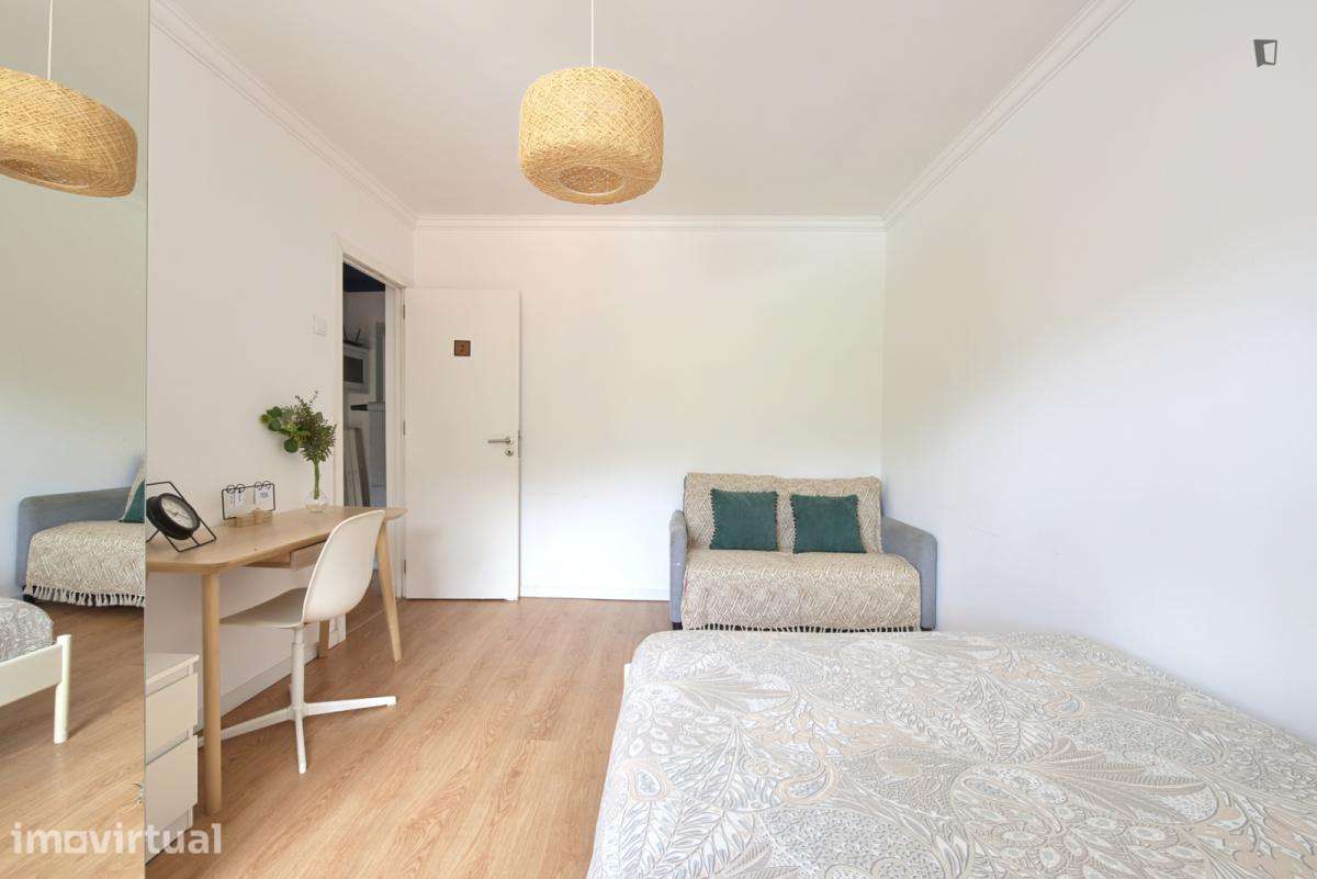 Quarto - localizado em Arroios Lisbon - Grande imagem: 5/13