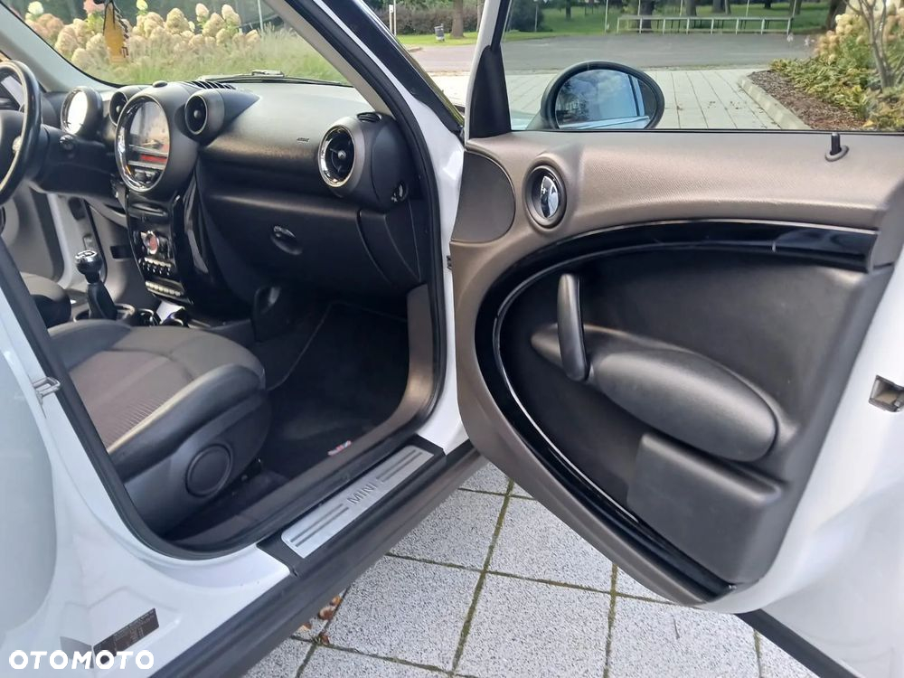 MINI Countryman One D - 3