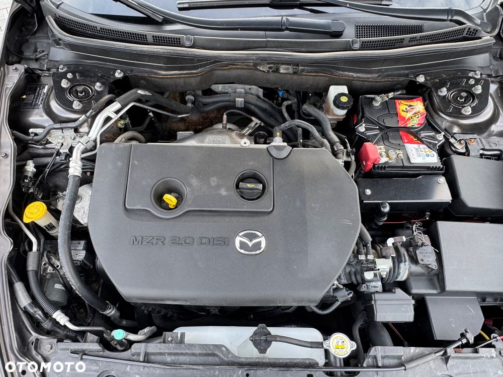 Mazda 6 2.0 Exclusive + - 11