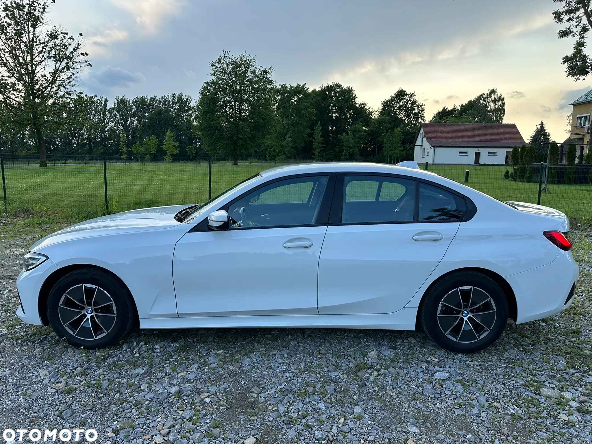 BMW Seria 3 318i Business Edition - 6
