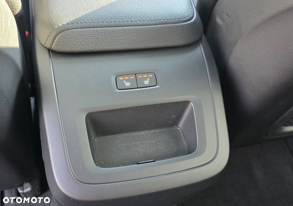 Volvo XC 60 B4 D AWD Geartronic Inscription - 26