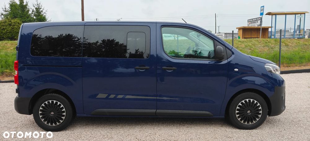Toyota ProAce Kombi D-4D Medium 2,6t - 6