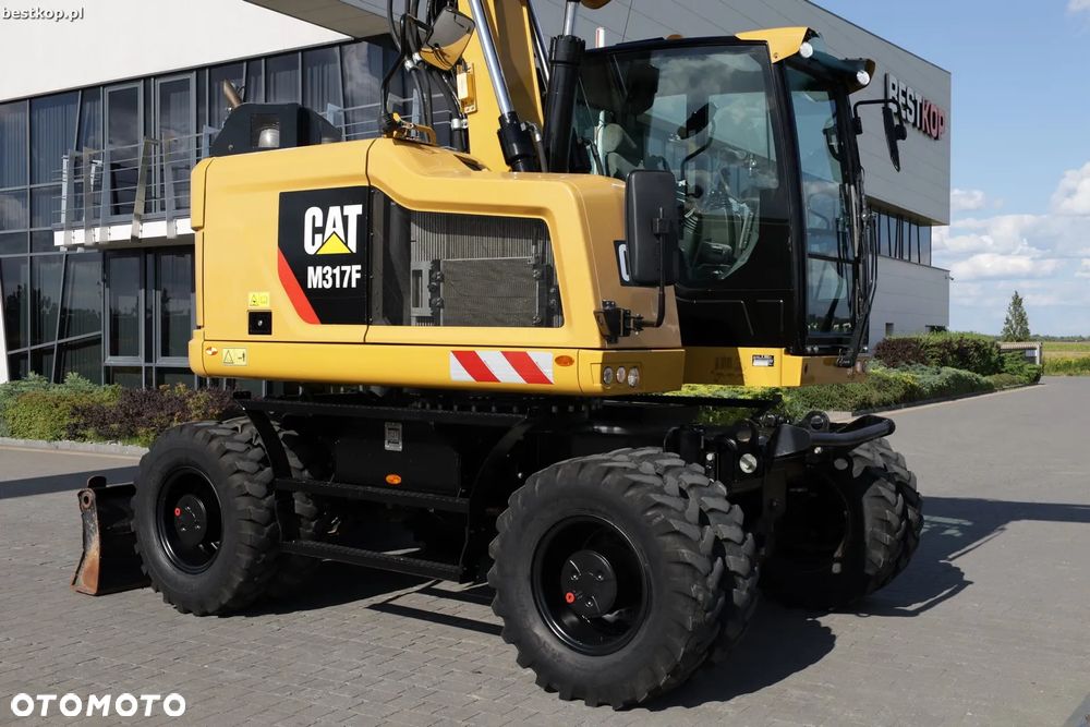 Caterpillar M317F - 2