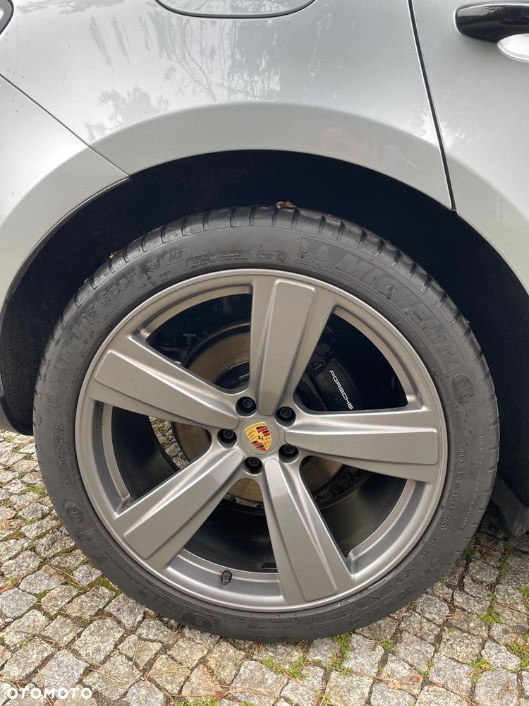 Porsche Macan Standard - 16