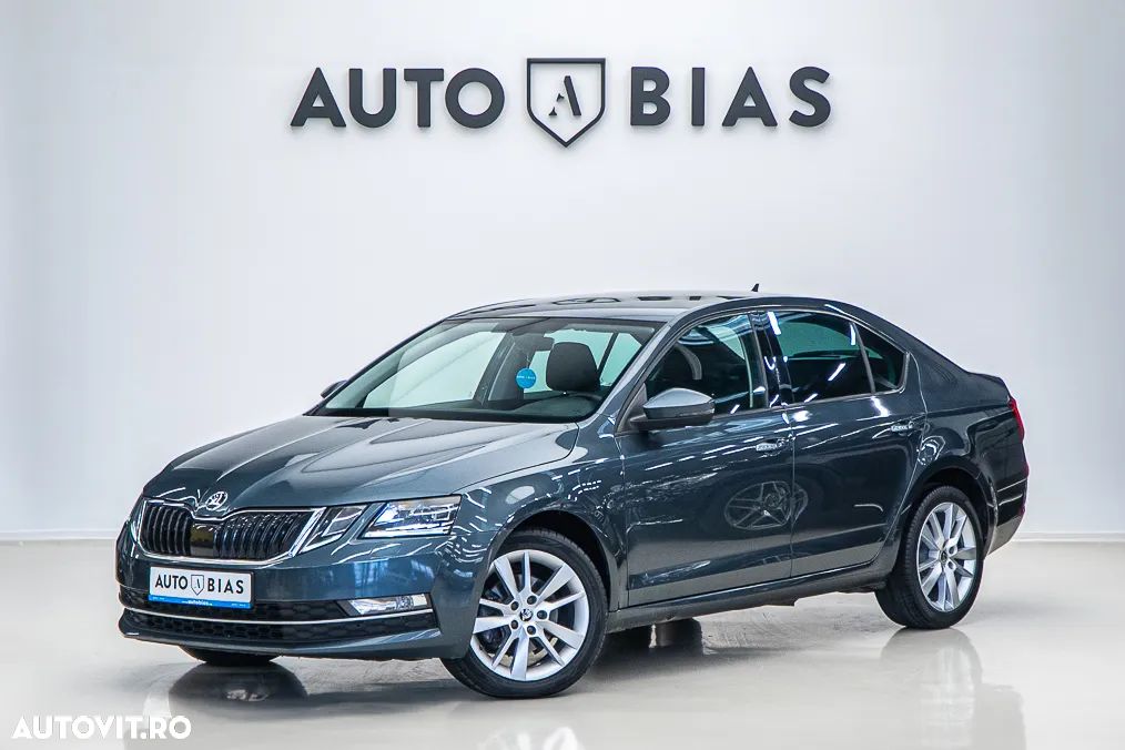 Skoda Octavia 2.0 TDI DSG Style - 1