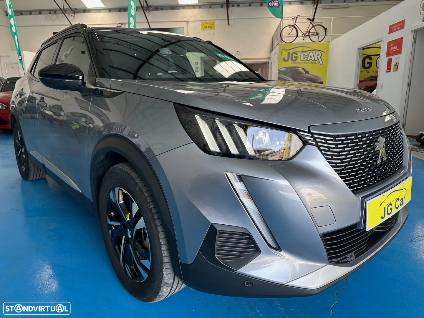Peugeot e-2008 50 kWh GT - 10