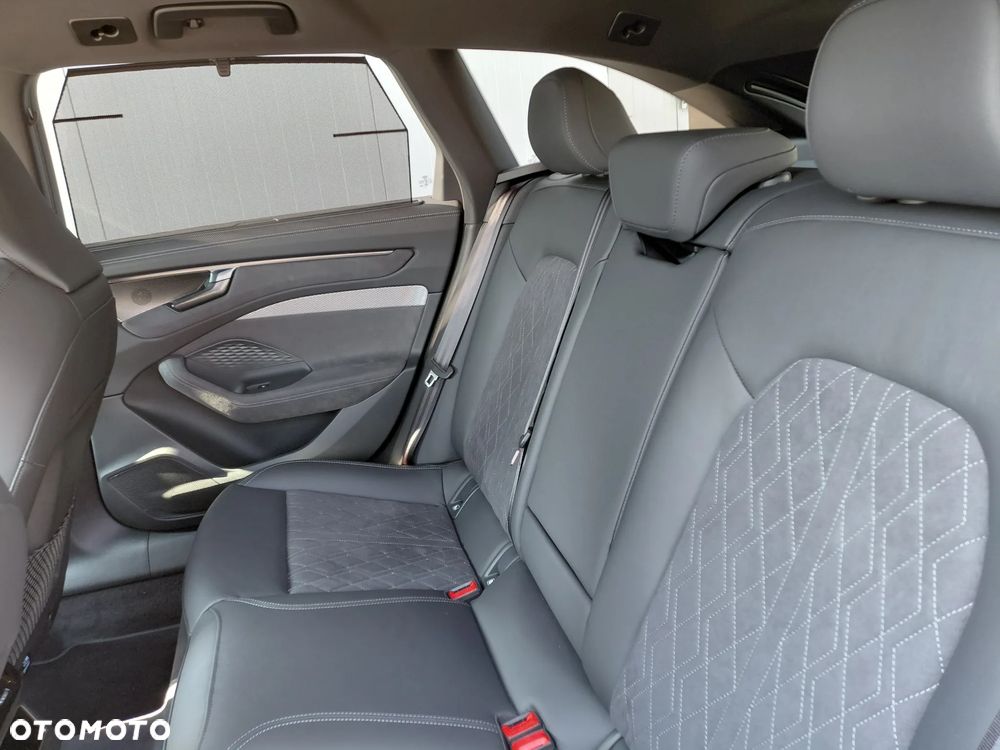 Audi A6 Avant e-Hybrid 270 kW Quattro S tronic - 8
