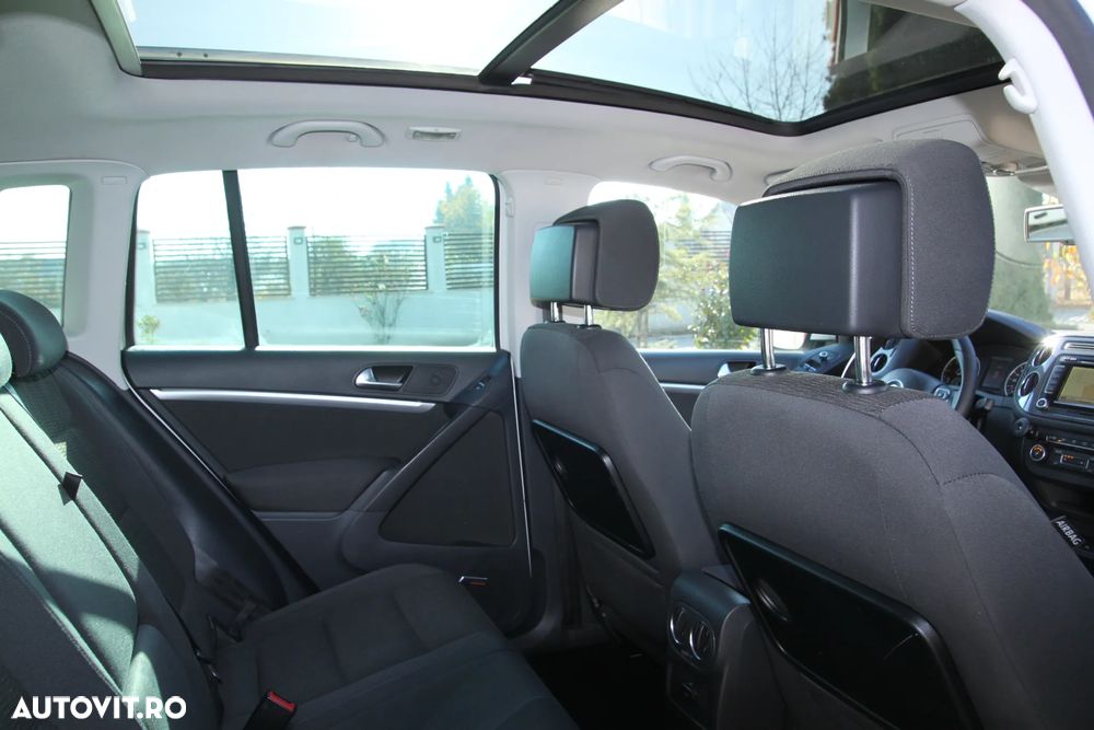 Volkswagen Tiguan 2.0 TDI 4Motion DSG Sport & Style - 22