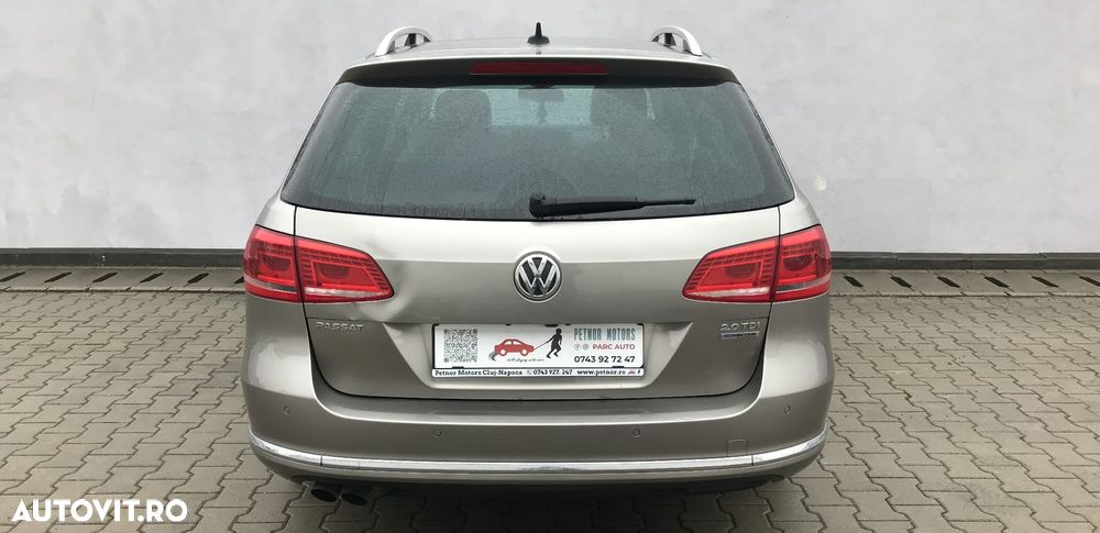 Volkswagen Passat 2.0 Blue TDI DSG SCR Highline - 12