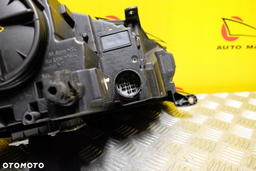 RANGE ROVER SPORT 2013- REFLEKTOR LAMPA XENON L USA - 13