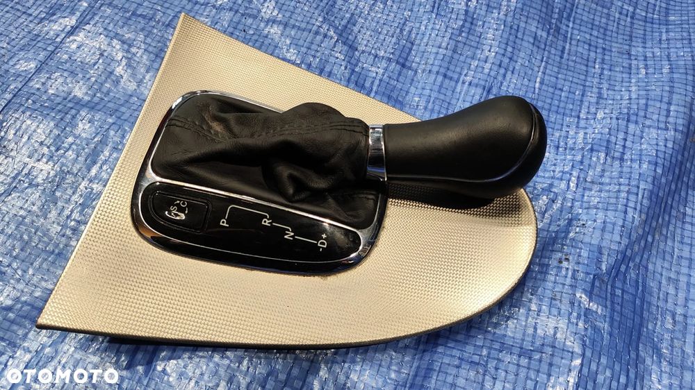 DEKORY CARBON RAMKA BIEGÓW GAŁKA MIESZEK PANEL AWARYJNYCH KOMPLET A2032671811 A2092670088 A2096890031 MERCEDES CLK W209 LIFT AMG - 5
