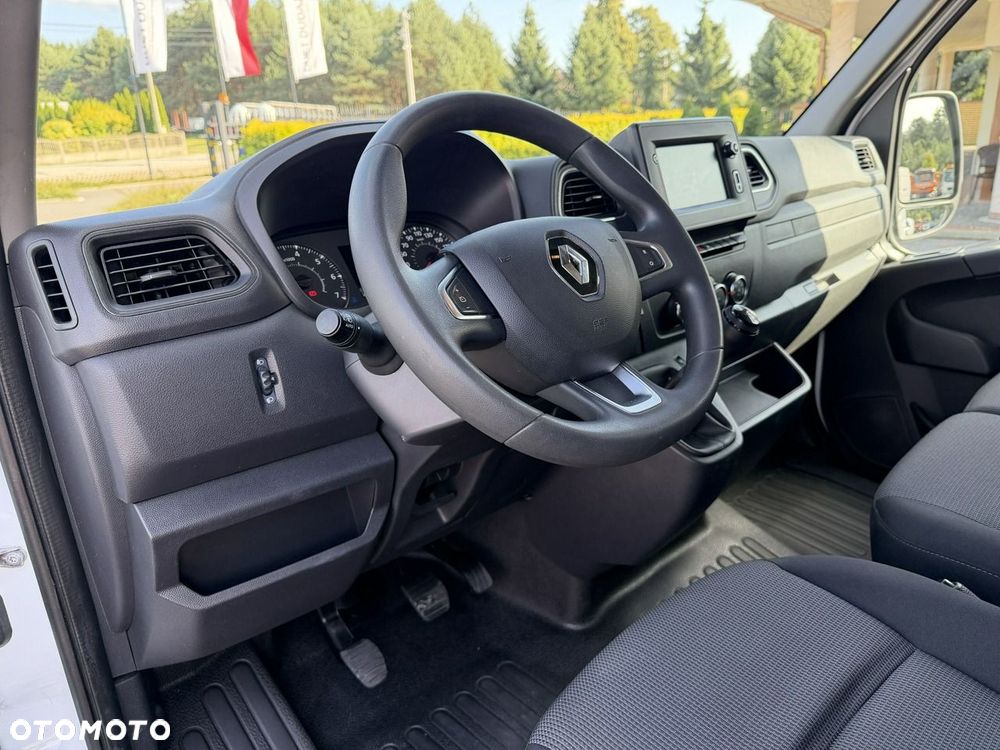 Renault Master - 25