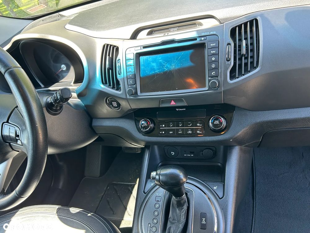 Kia Sportage 2.0 CRDI L AWD - 15