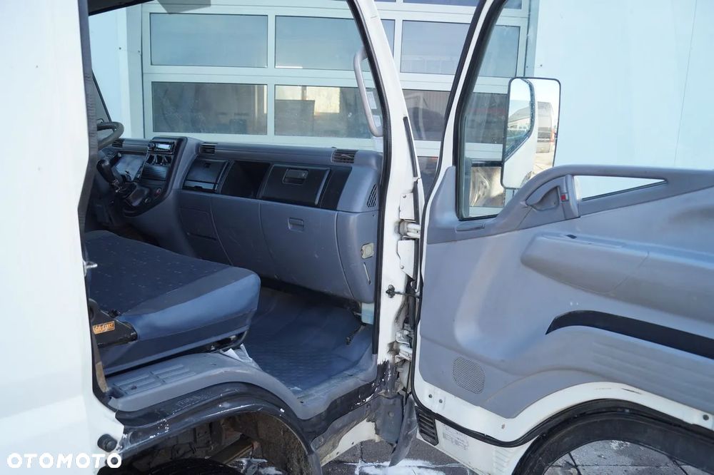 Mitsubishi Canter - 23