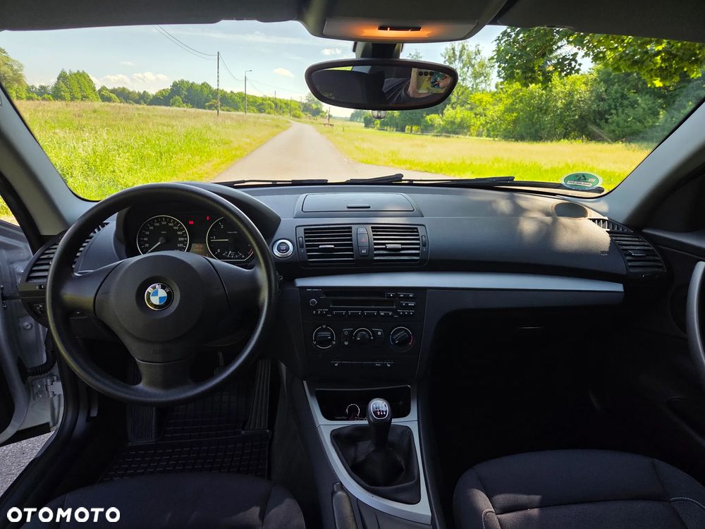 BMW Seria 1 118d DPF Edition Lifestyle - 22