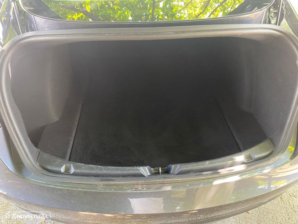 Tesla Model 3 Performance Dual Motor AWD - 23