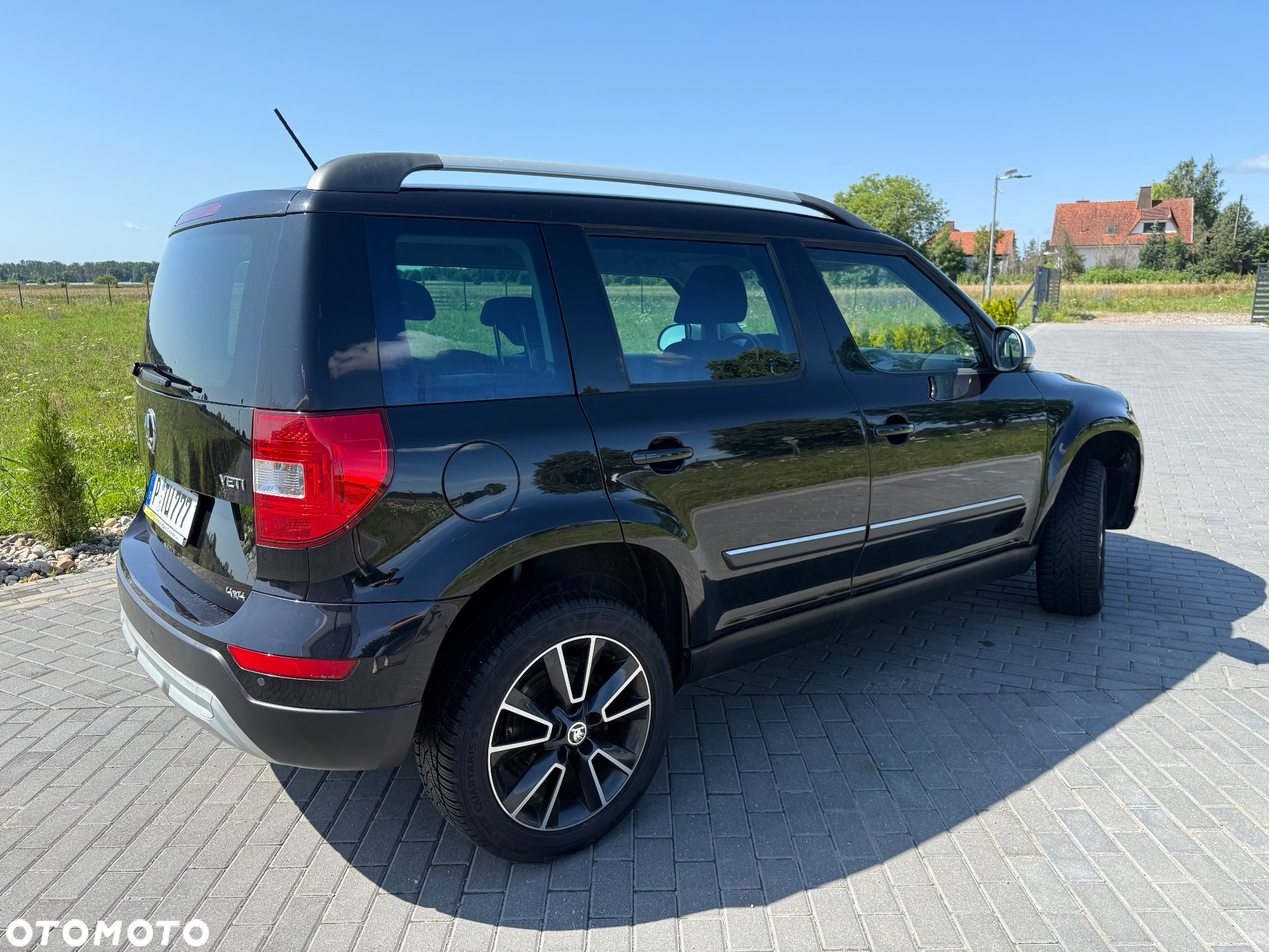 Skoda Yeti Outdoor 2.0 TDI 4x4 DSG Adventure - 2