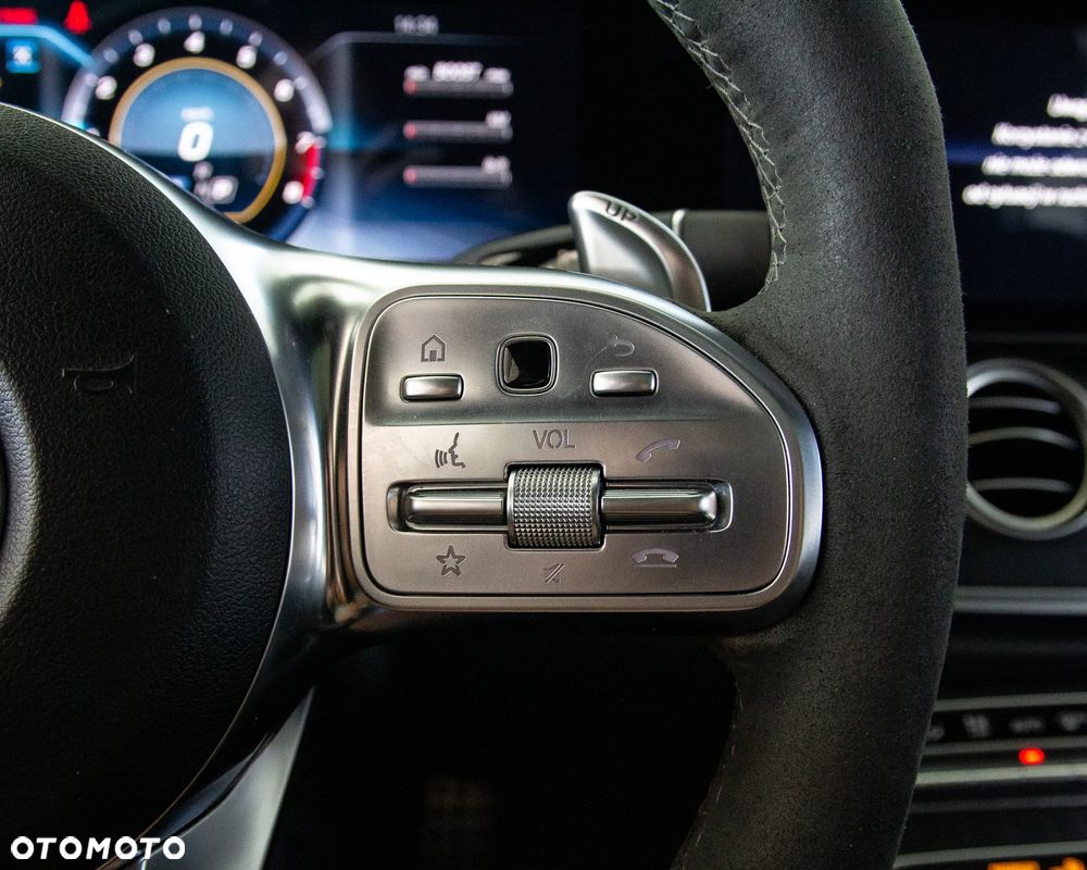 Mercedes-Benz Klasa E AMG 63 S 4Matic+ AMG Speedshift MCT-9G - 22