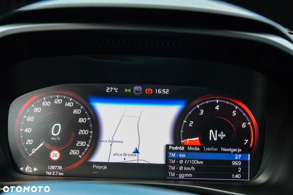 Volvo XC 40 T3 Momentum - 27