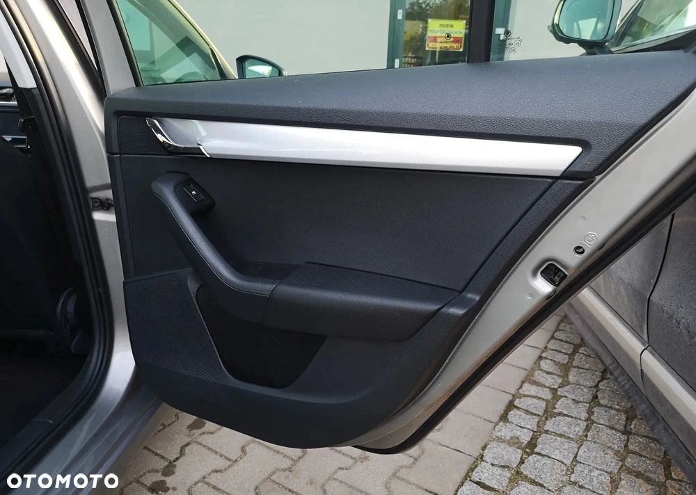 Skoda Octavia - 18