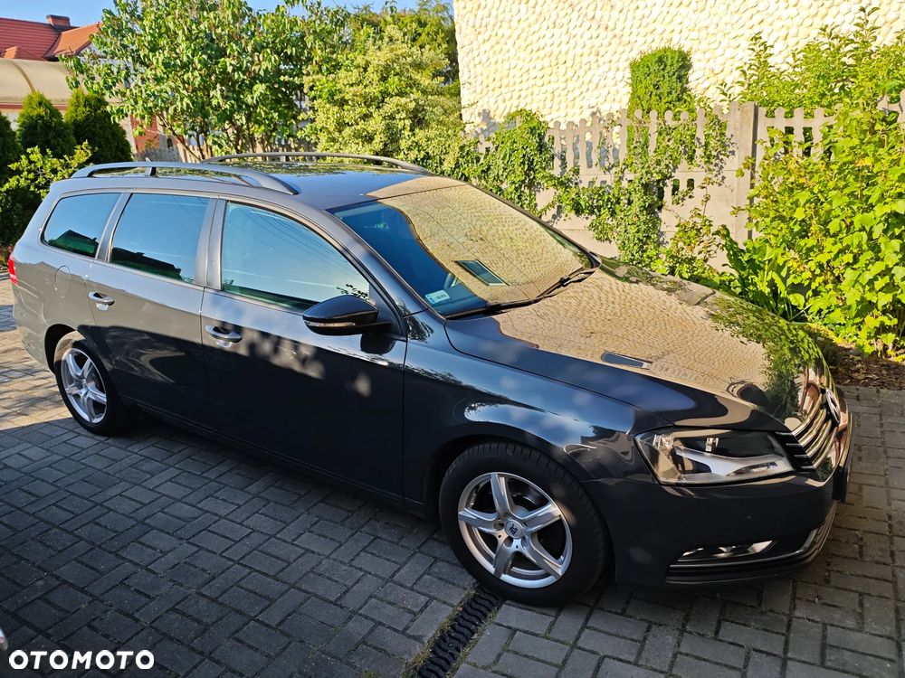 Volkswagen Passat 2.0 TDI DPF Comfortline - 2