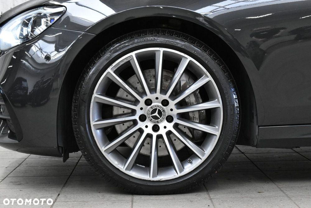 Mercedes-Benz Klasa E - 7