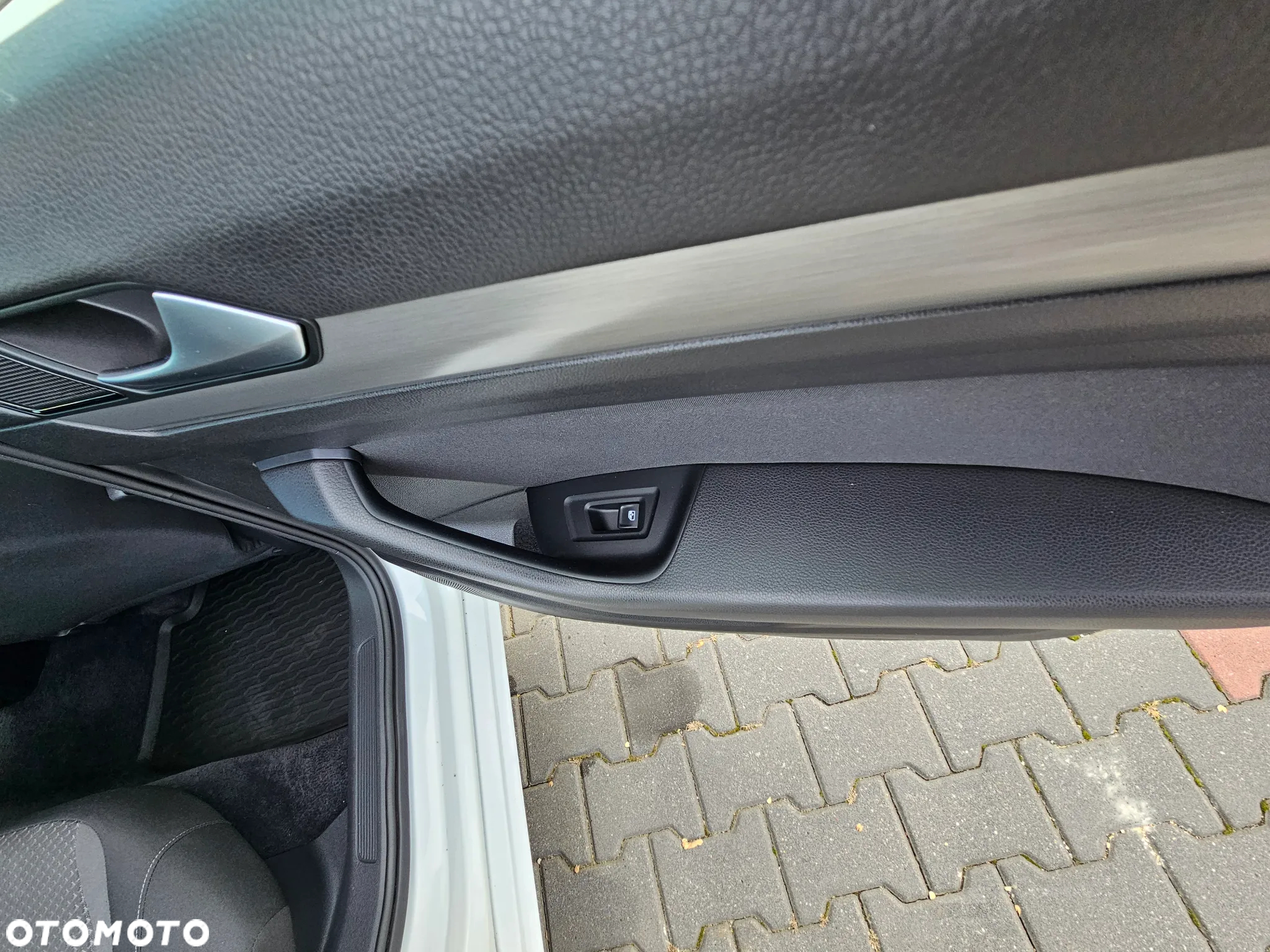 Volkswagen Passat 2.0 TDI BMT Trendline DSG7 - 25