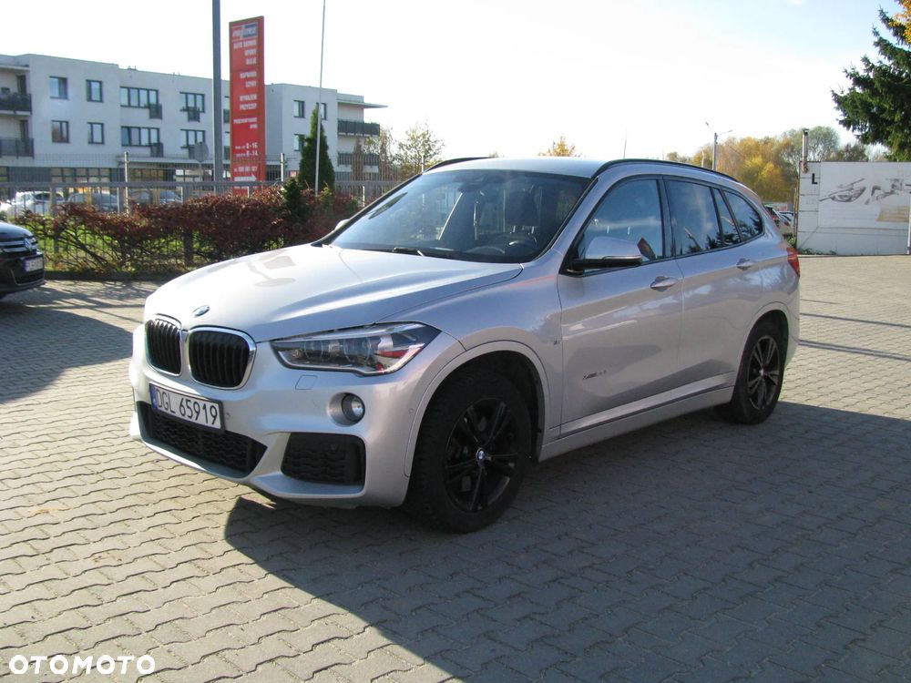 BMW X1 - 1