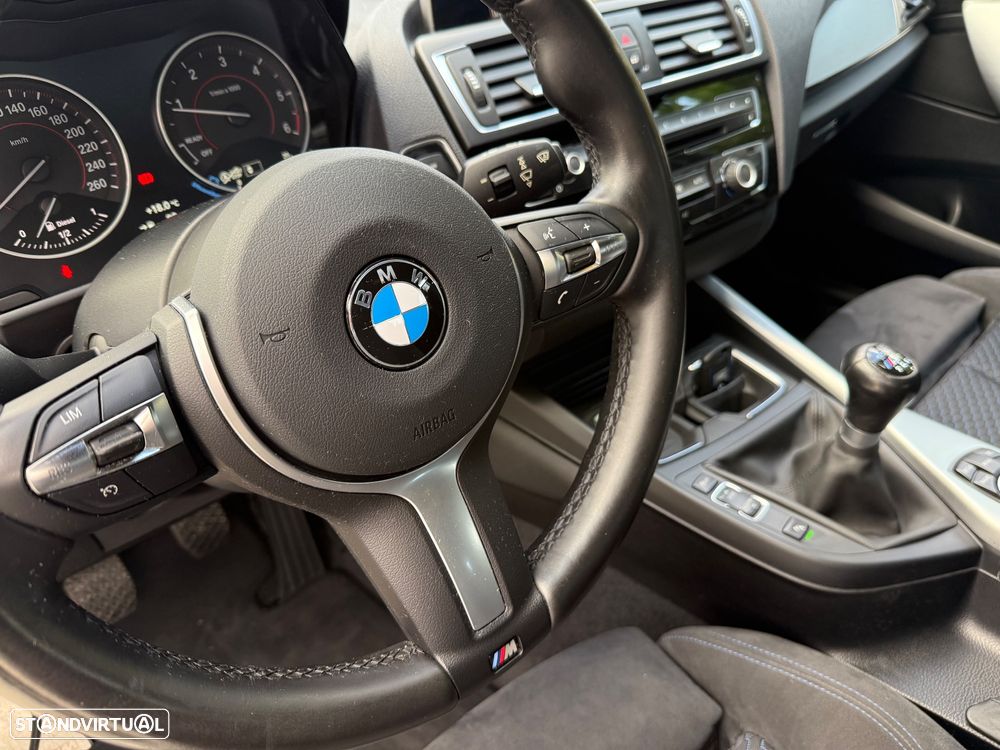 BMW 118 d Pack M - 13