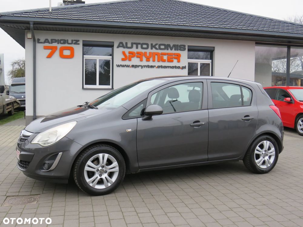 Opel Corsa 1.2 16V Cosmo - 1