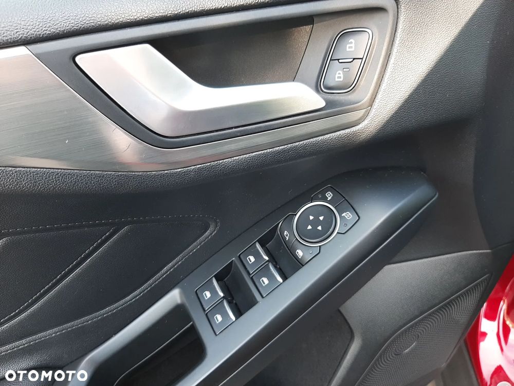 Ford Focus 1.5 EcoBoost Titanium ASS - 13