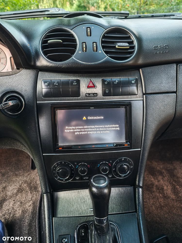 Mercedes-Benz CLK - 11