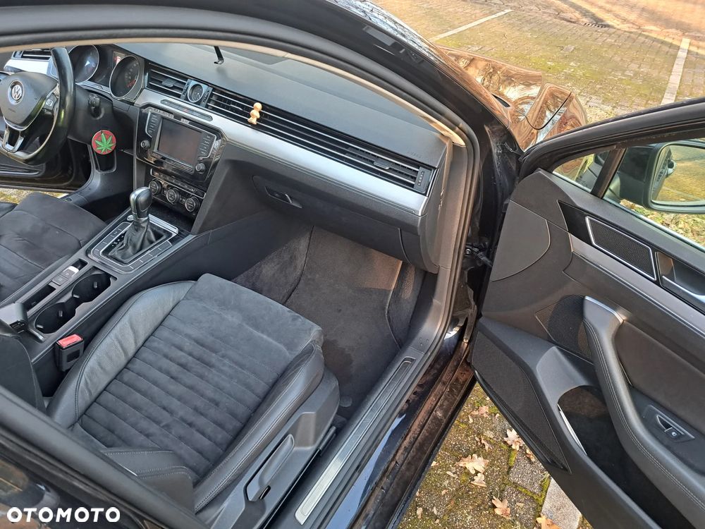 Volkswagen Passat - 9