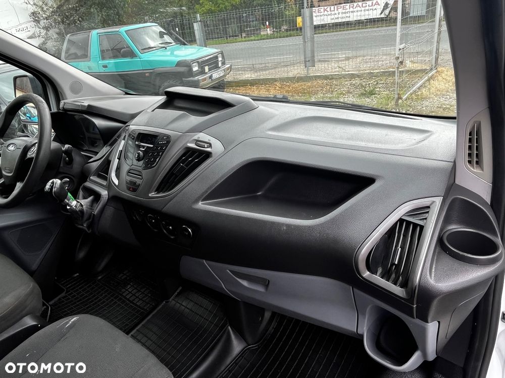 Ford Transit Custom - 17