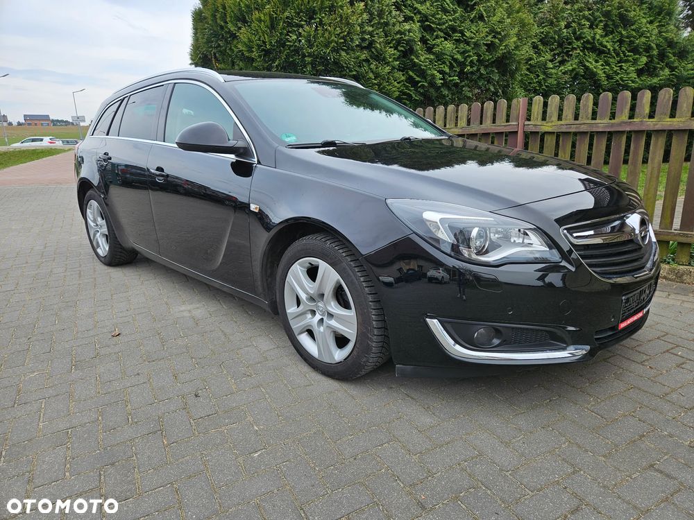 Opel Insignia - 1
