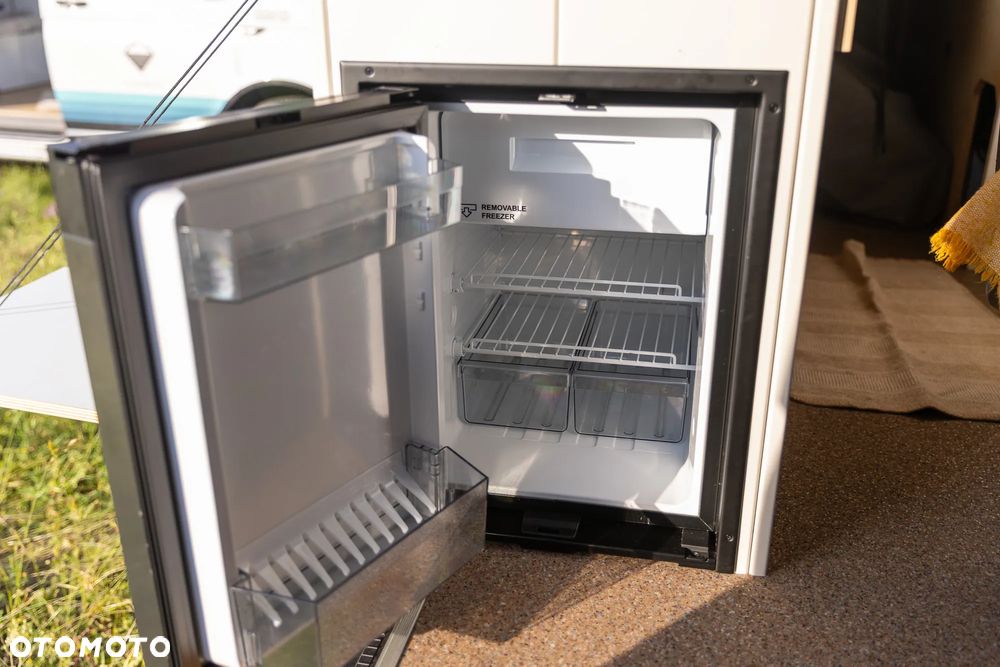 Volkswagen Crafter 4x4 kampervan - Vanway Campervans - 9