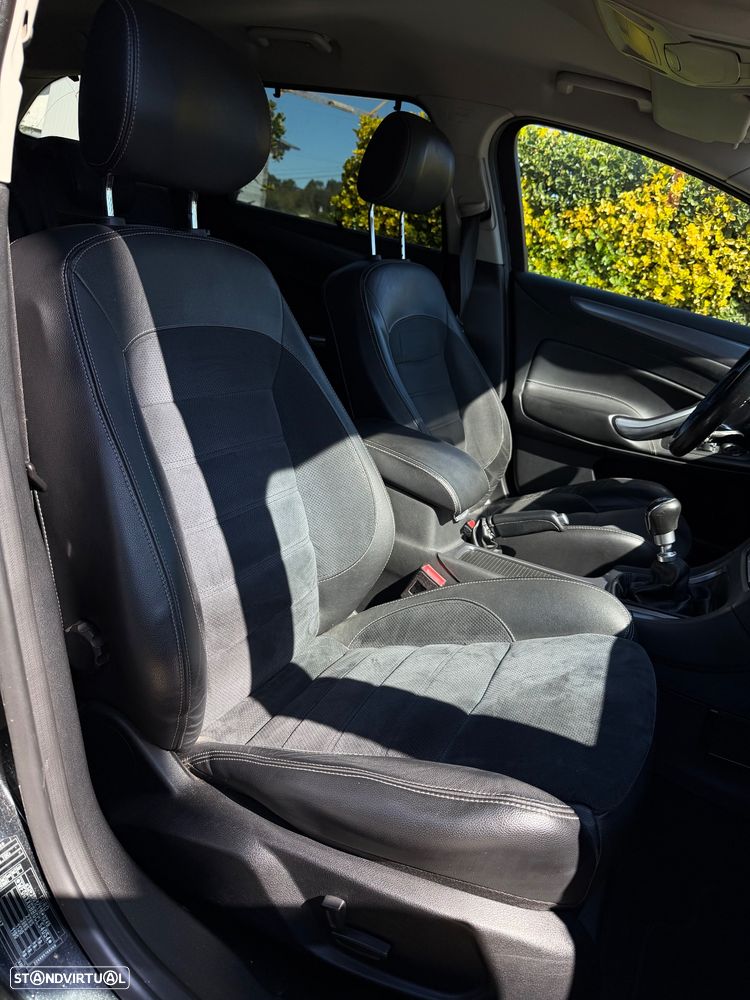 Ford Mondeo SW 1.6 TDCi Titanium - 5