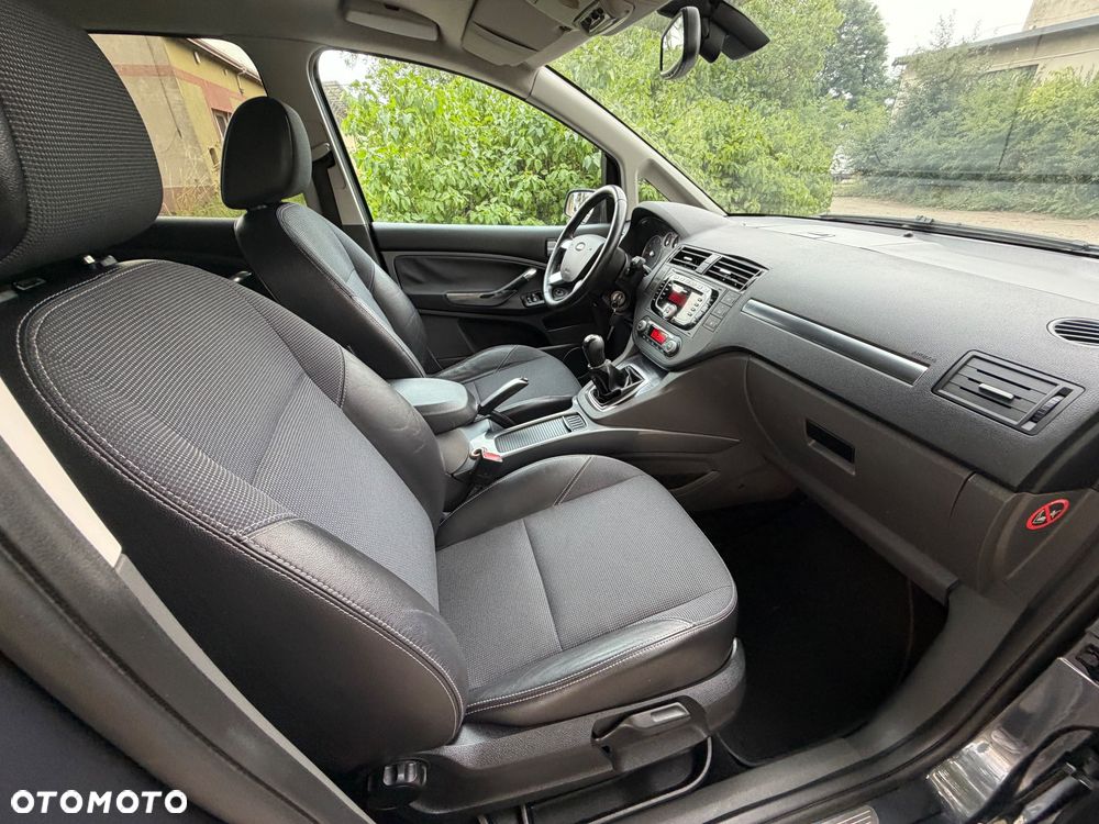 Ford C-MAX 1.8 Titanium - 25