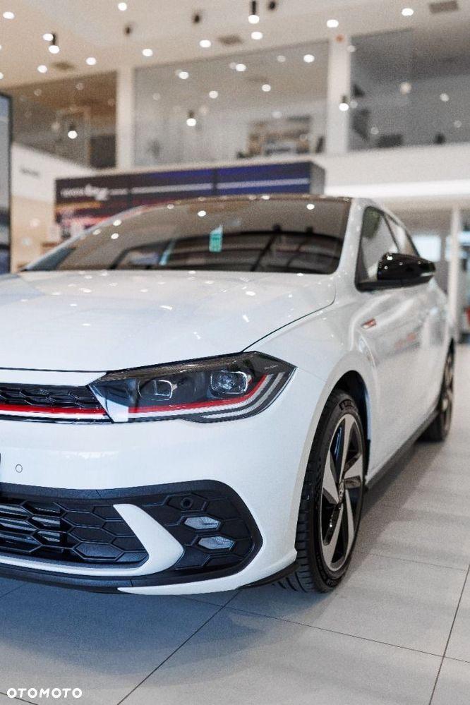 Volkswagen Polo - 18