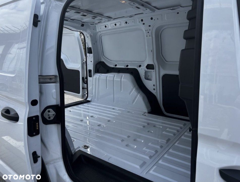 Ford Transit Connect - 6
