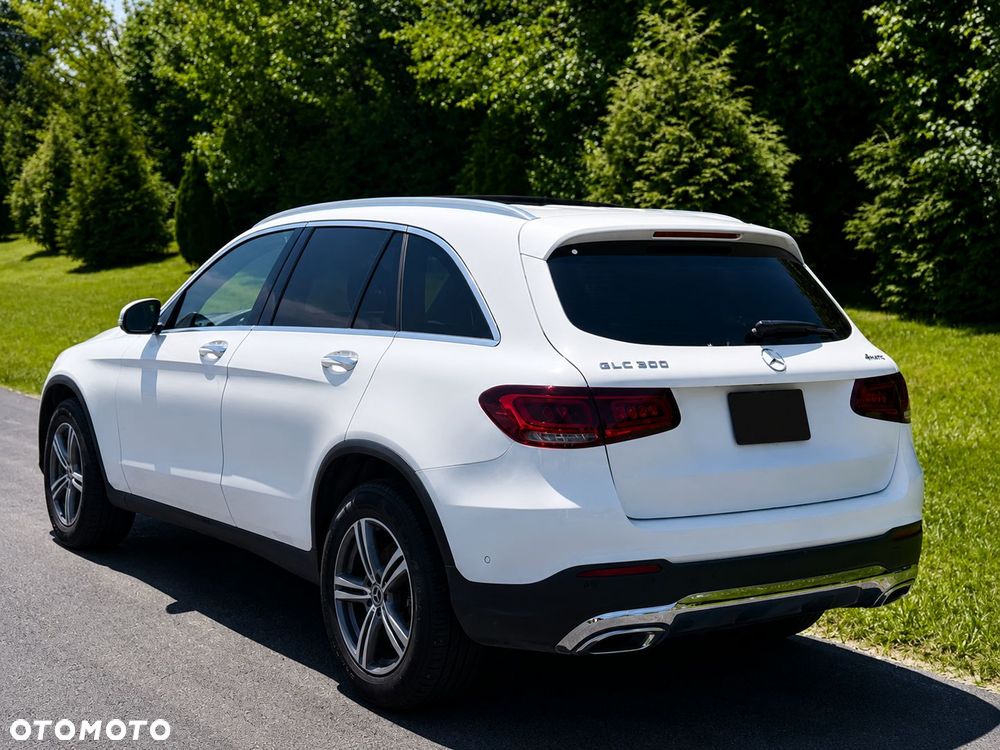 Mercedes-Benz GLC 200 4Matic 9G-TRONIC - 3