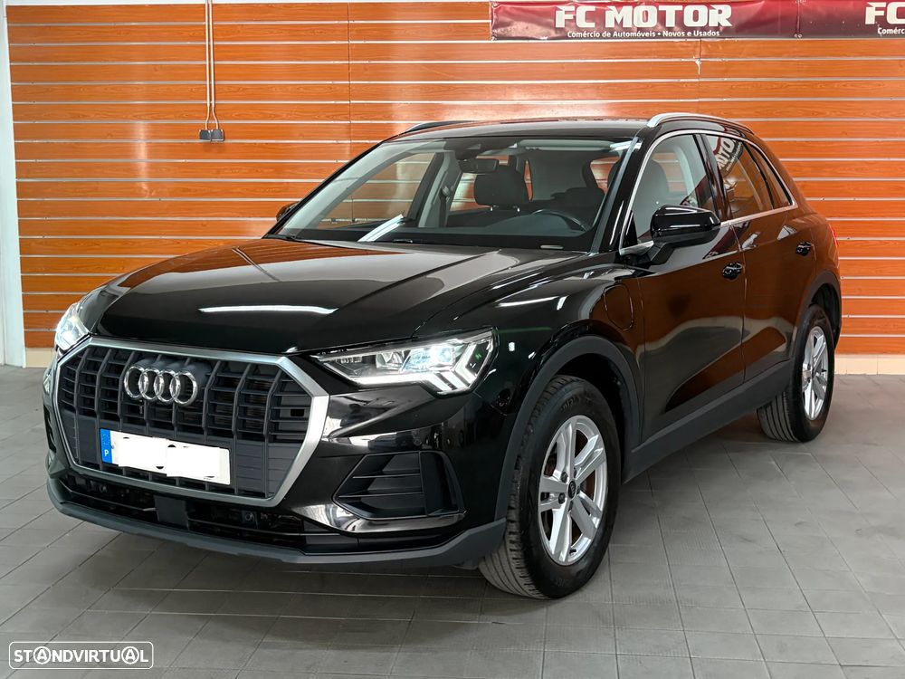 Audi Q3 45 TFSIe S tronic S line - 2