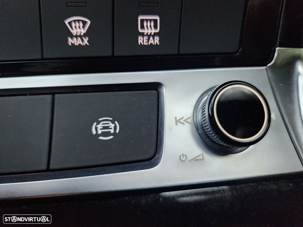 Audi e-tron 55 quattro S line - 33