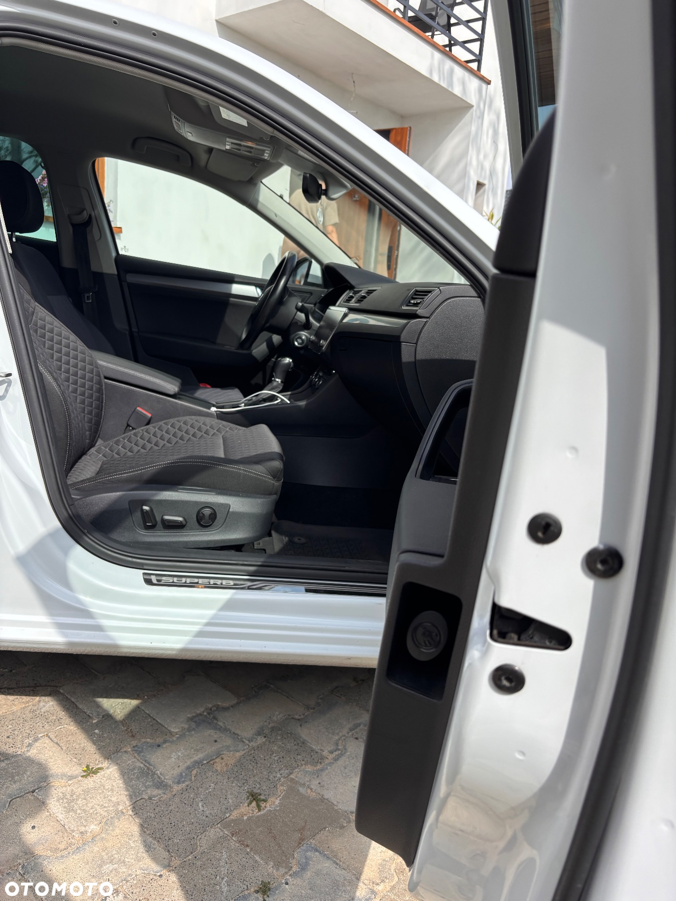 Skoda Superb 2.0 TDI Ambition DSG - 12