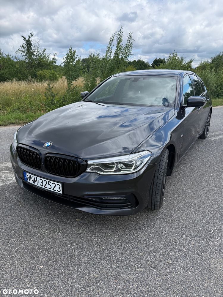 BMW Seria 5 540d xDrive Sport Line sport - 2