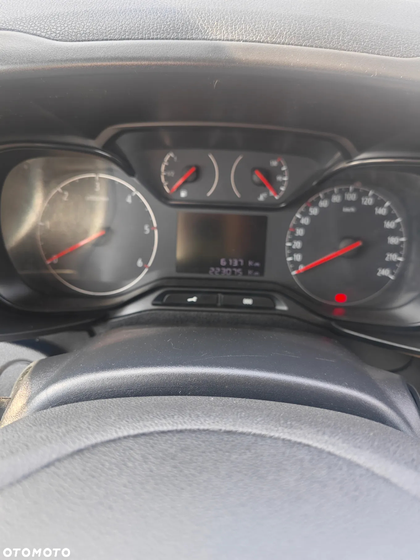 Opel Combo - 8